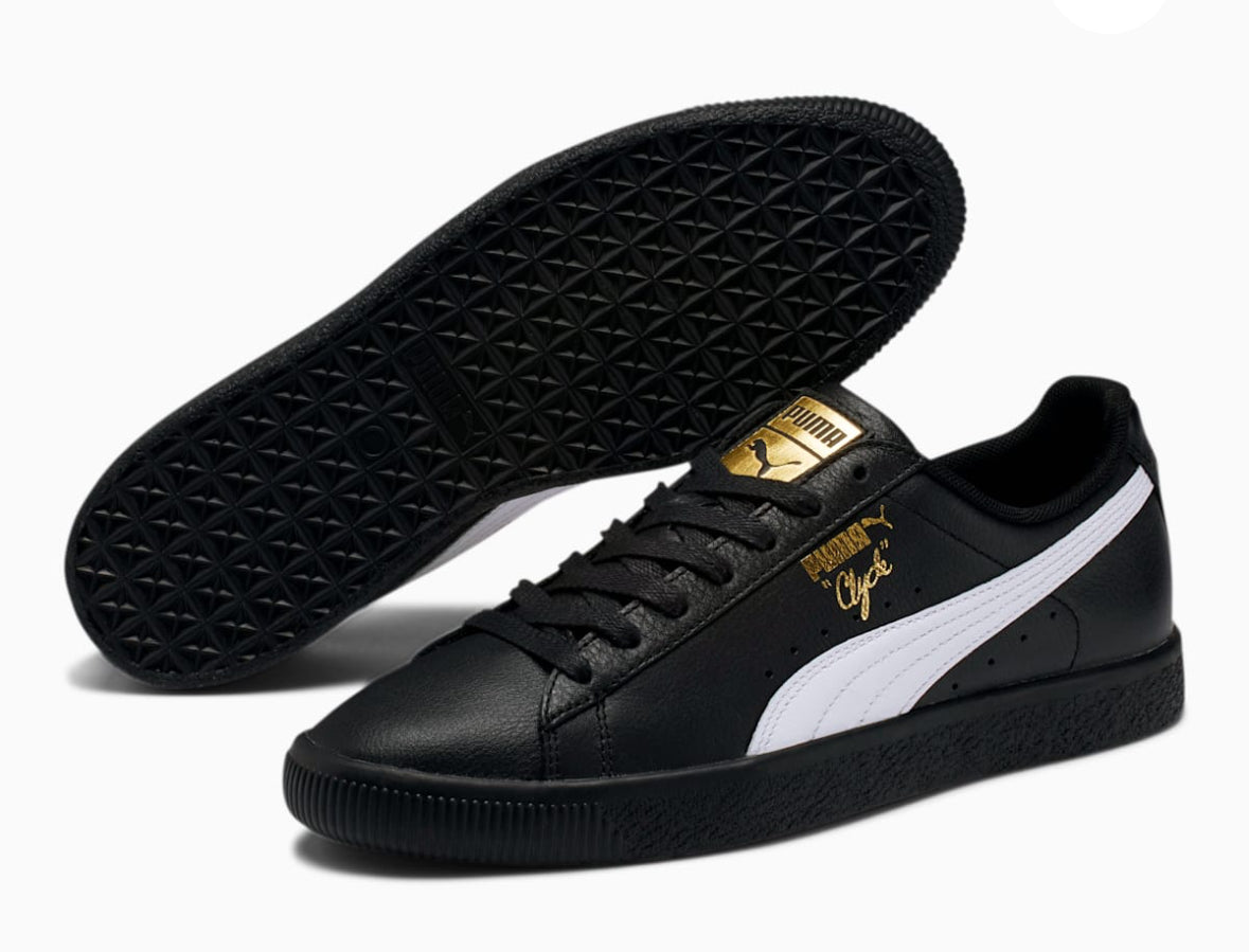 Clyde Core Foil Men's Sneakers | PUMA