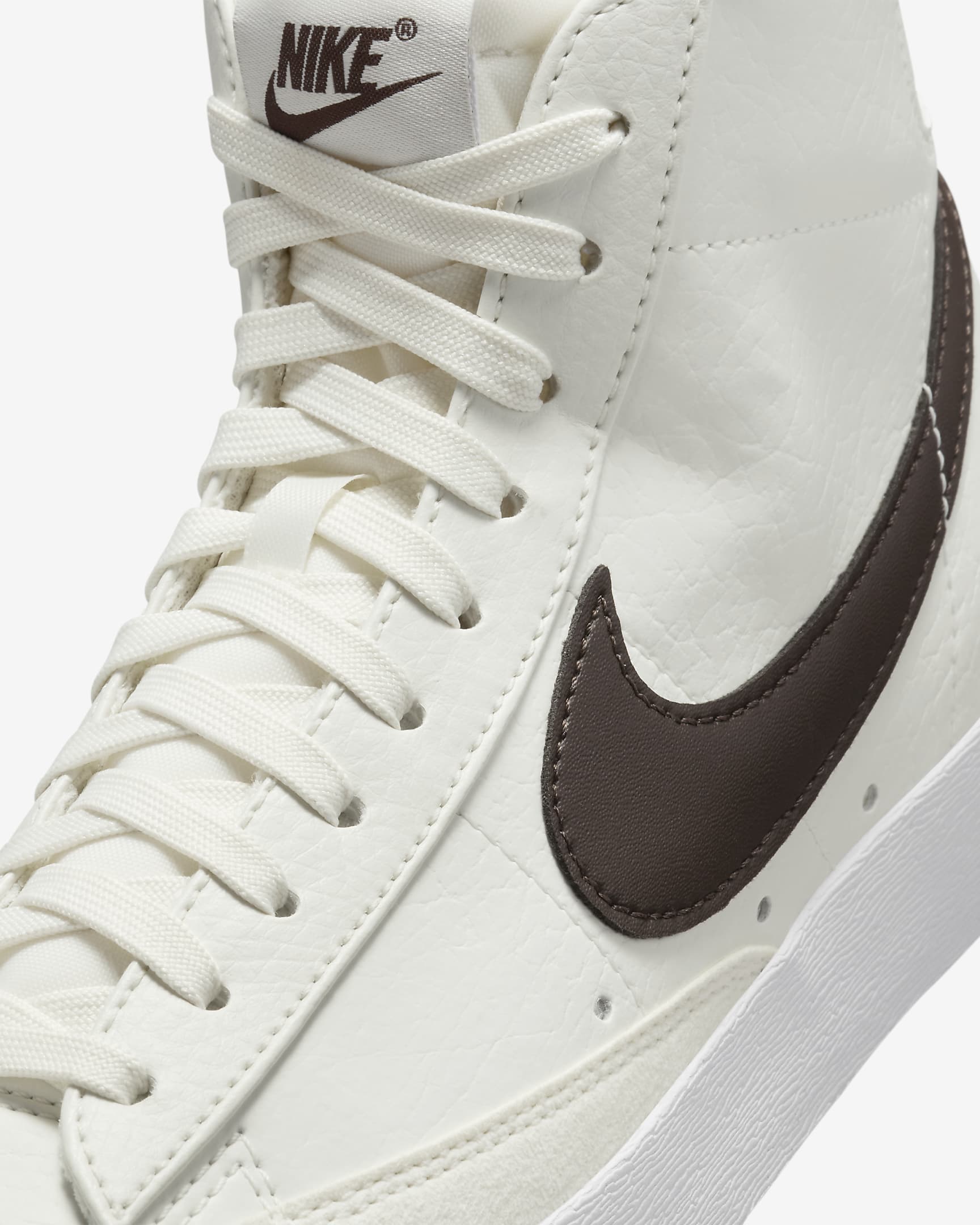 Nike Blazer Mid '77 Women's Shoes reviews summary